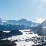 Cosy Facing Piz Rosatsch דירה