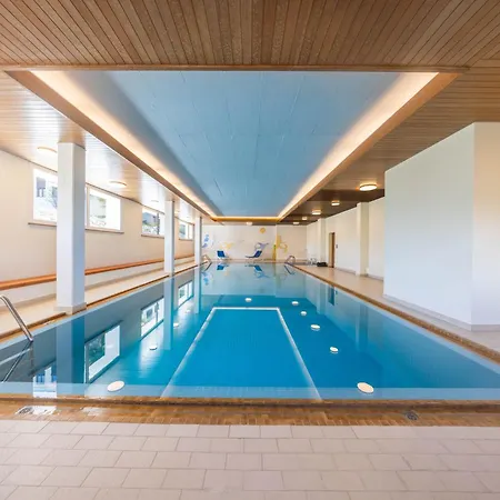 Cosy Facing Piz Rosatsch With Efireplace, Pool & Sauna *
