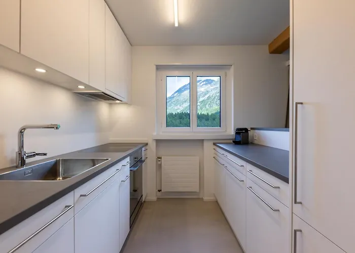 Cosy Facing Piz Rosatsch Daire *