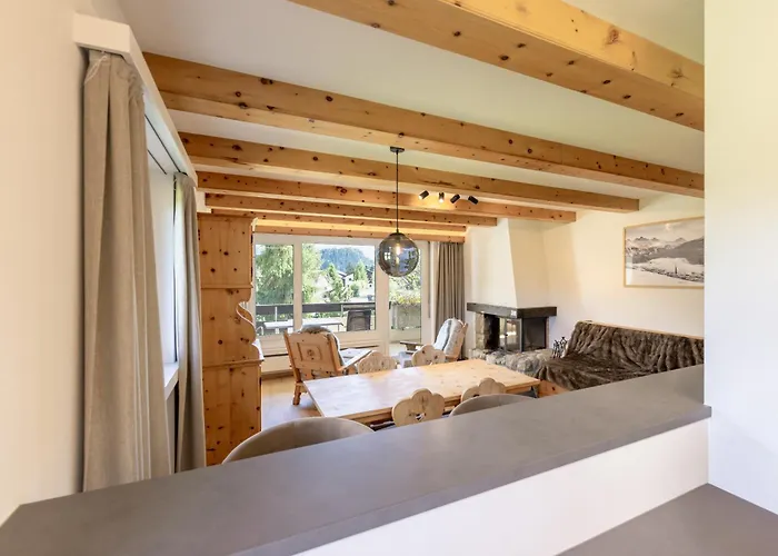 Cosy Facing Piz Rosatsch Daire *